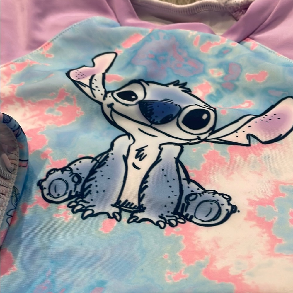 Stitch Swim Set with Rash Guard - Picture 3 of 7